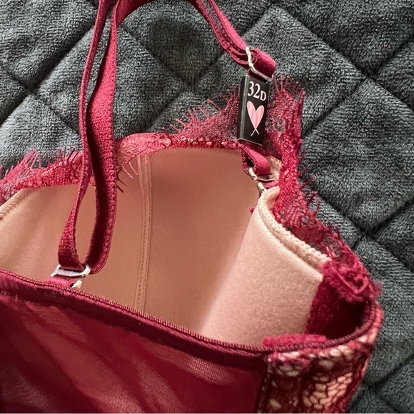 Victoria Secret Corset 32D Bustier Top Bra Dream Angels Crop Burgundy - Picture 8 of 9